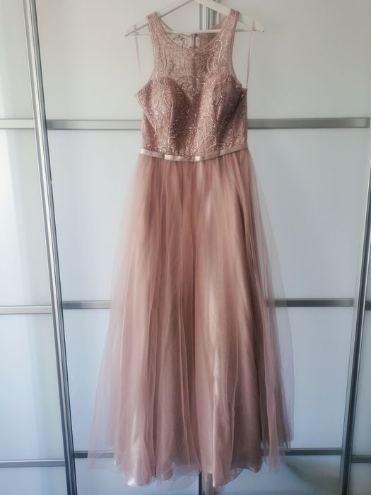 Różowa sukienka balowa Luxuar ślub studniówka druhna ślubna świadkowa