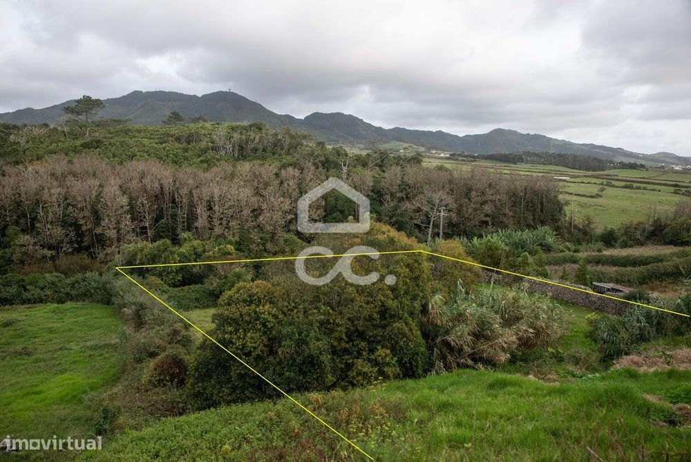 Terreno com 1.540,00 m2 - São Pedro - Vila do Porto