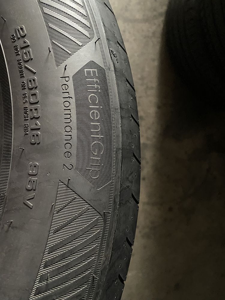 Шини 215/60/16 - 2шт Goodyear EfficientGrip 2