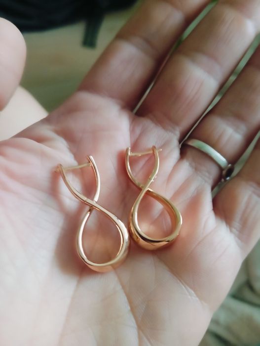 Masywne kolczyki złote 585 nieskończoność