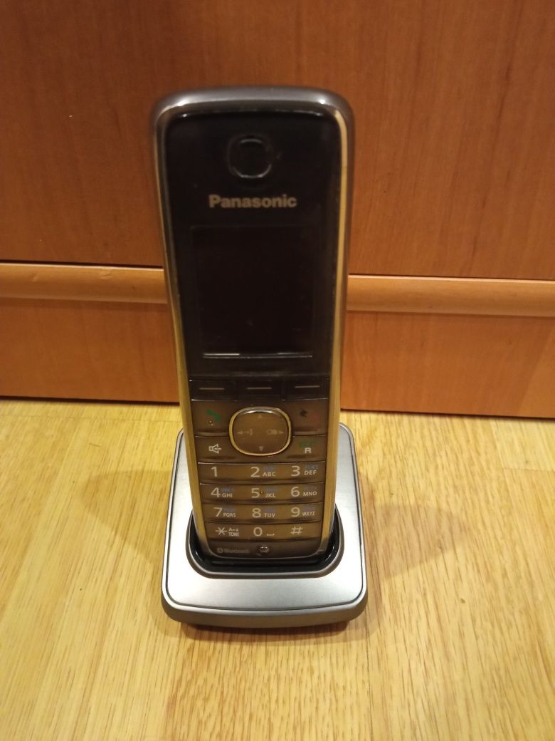 Радиотелефон Panasonic kx-tg860ru