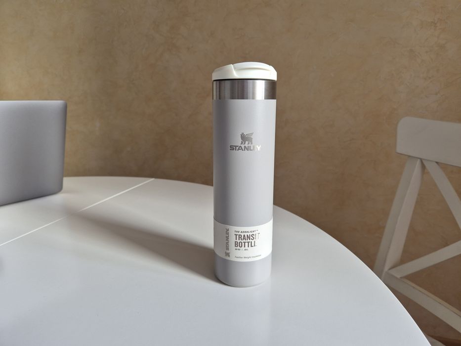 Термокружка Stanley AeroLight Transit Bottle 591 мл термочашка сіра