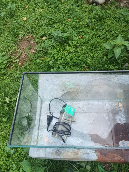 Аквариум б/у 60 л ,30л ,9л