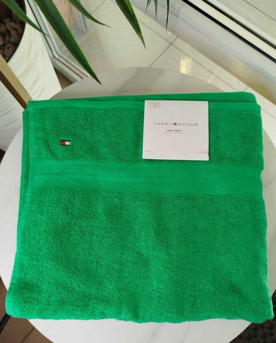 Рушник Tommy Hilfiger оригінал. різні кольори