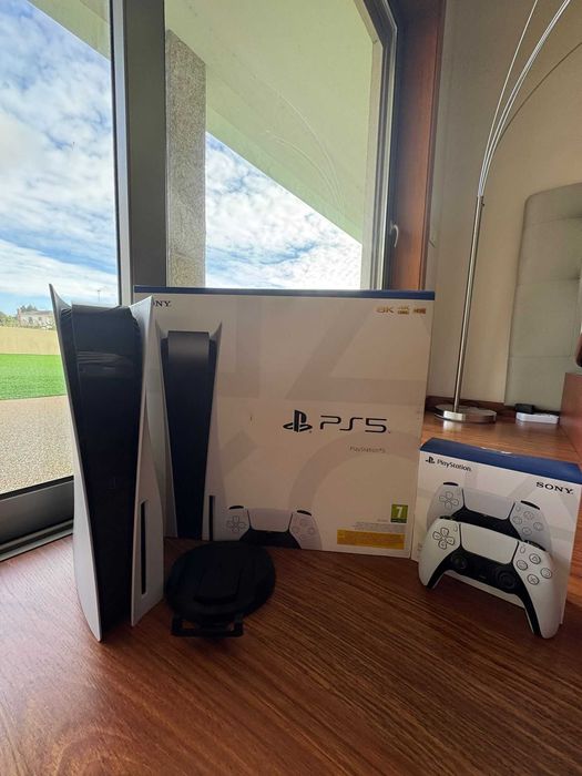 Playstation 5 825GB versão disco