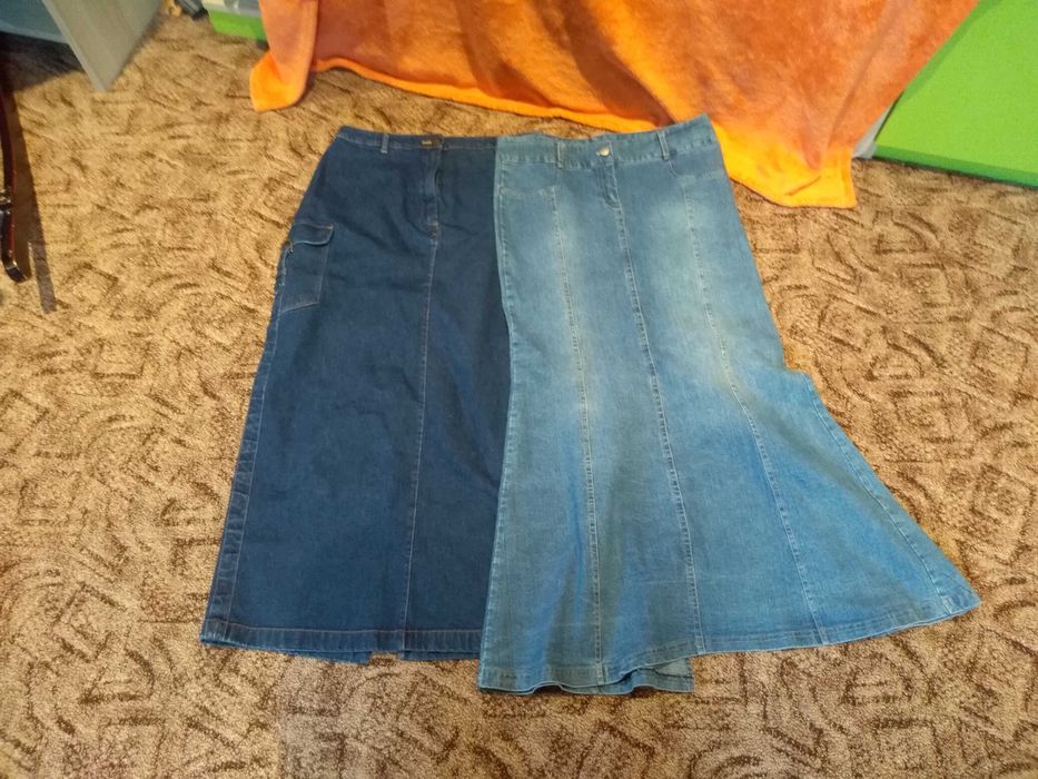 dwie jeansowe spódnice maxi