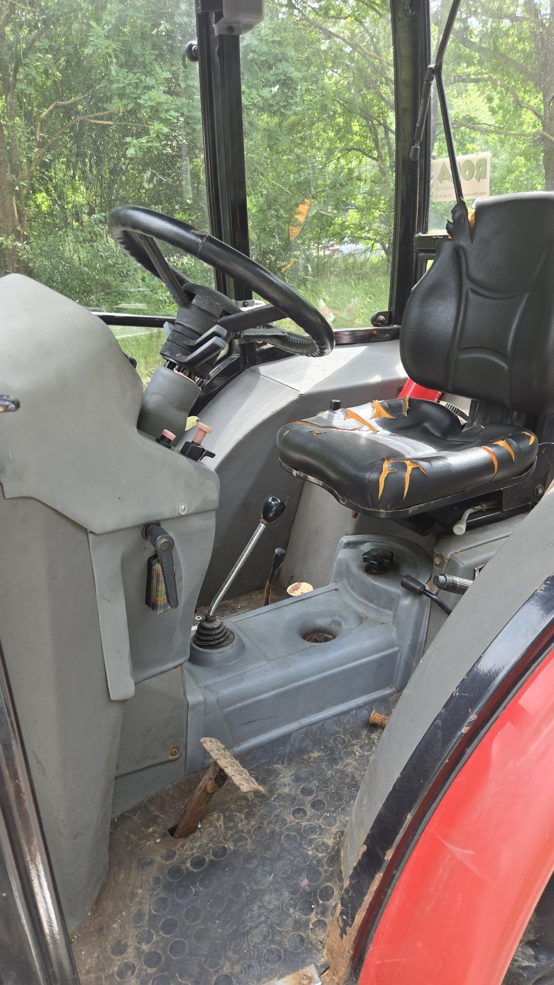Prokmar DF-304 – ciągnik 4x4 z kabiną, 30 KM