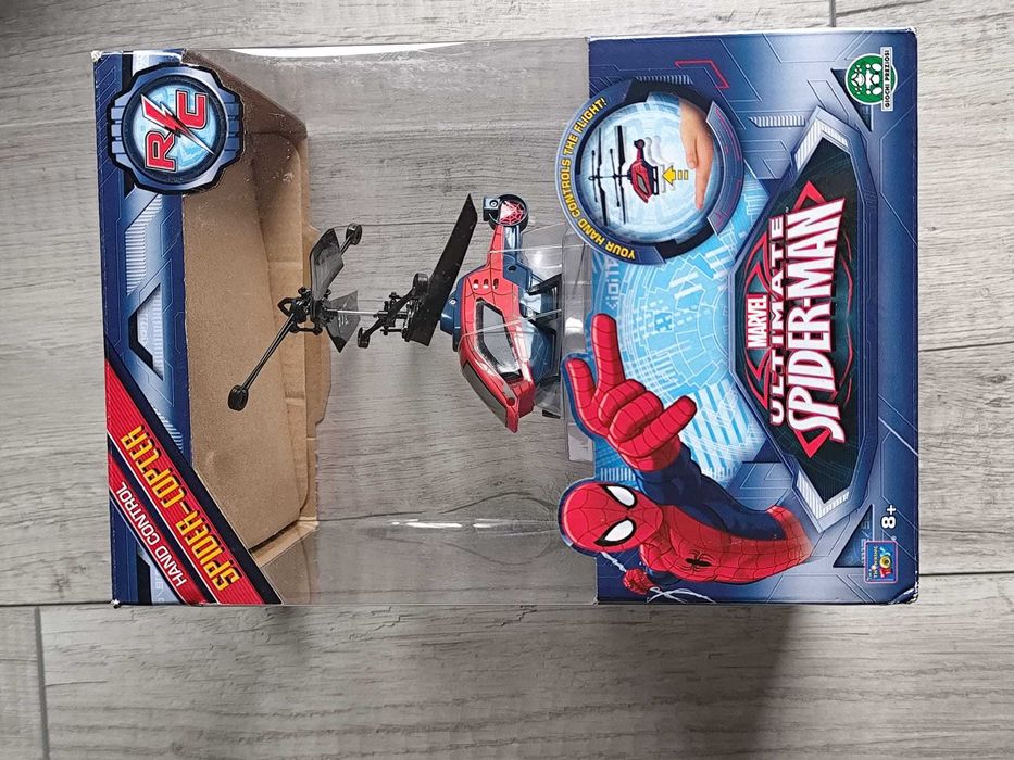 Spider Man ultimate Marvel helikopter dron sterowany