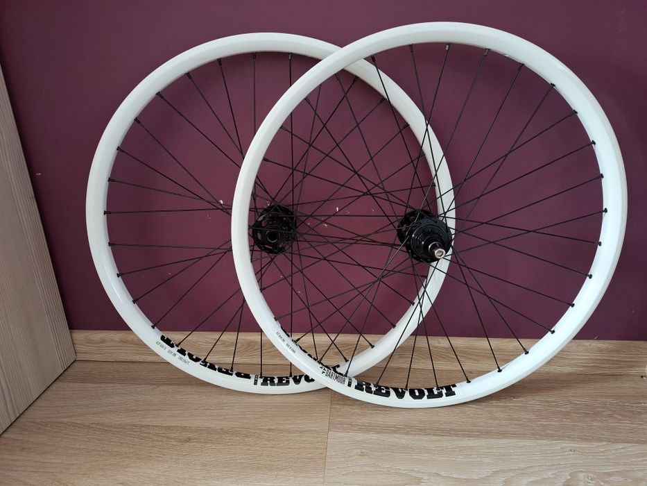 Nowe koła 26 dartmoor hassns dirt street bmx dh fr