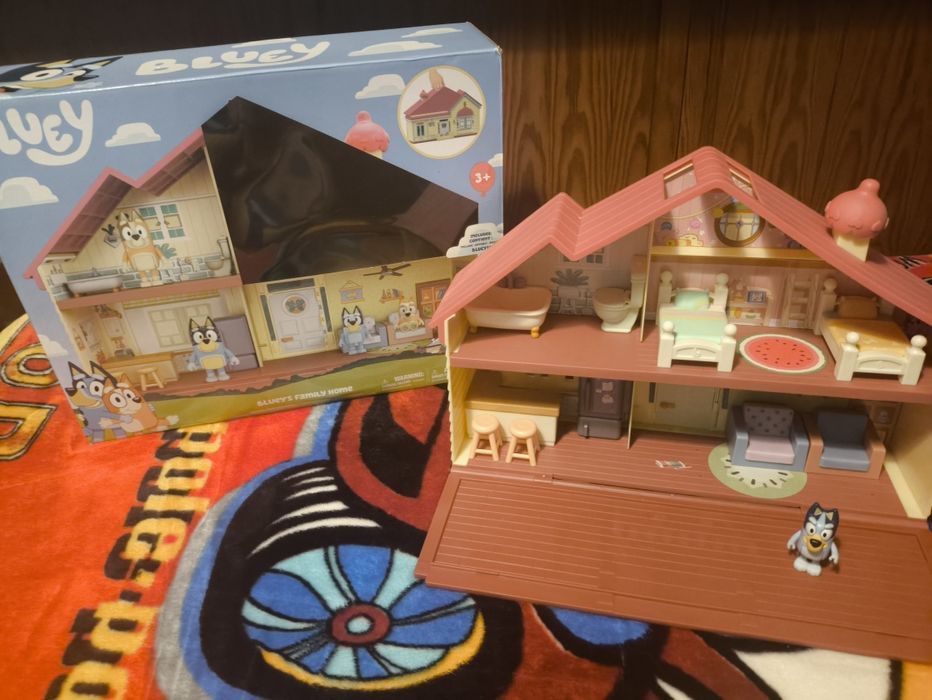 Casa da Bluey completa como nova