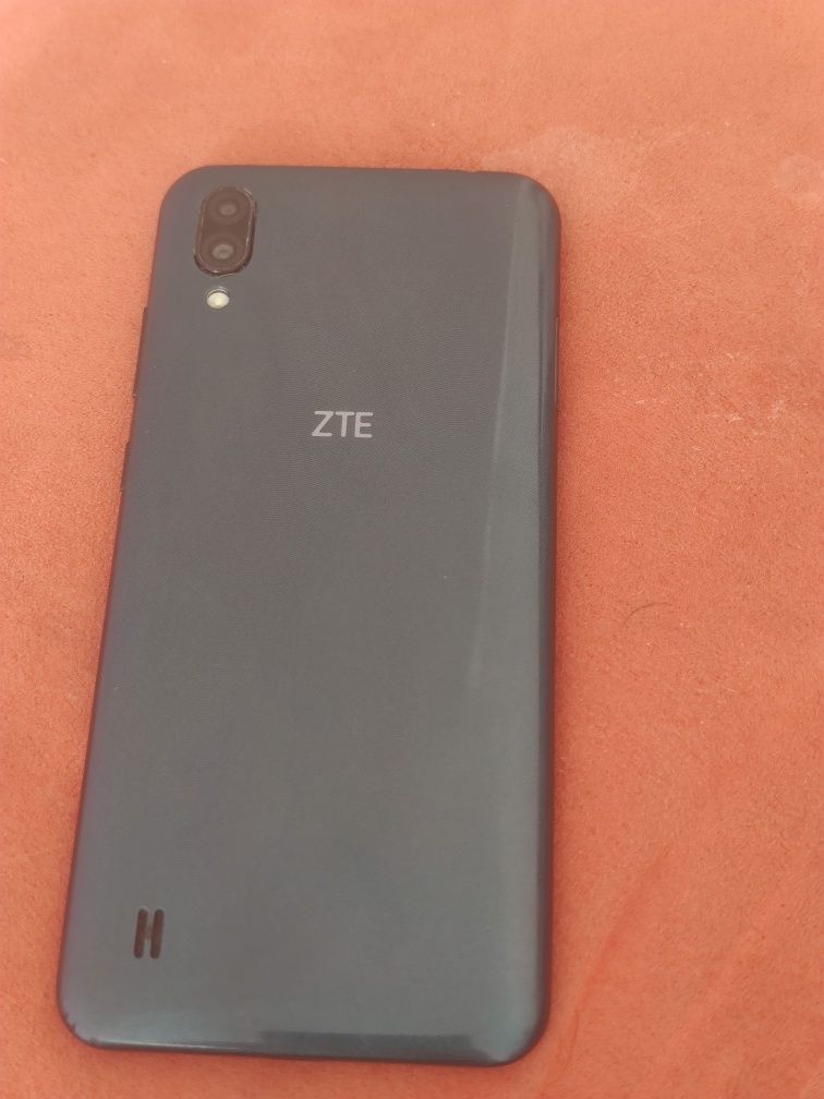 ZTE blade a5 2020 на запчасти