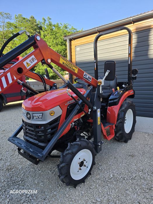 Mini traktorek do prac w ogrodzie- dostawa na terenie polski