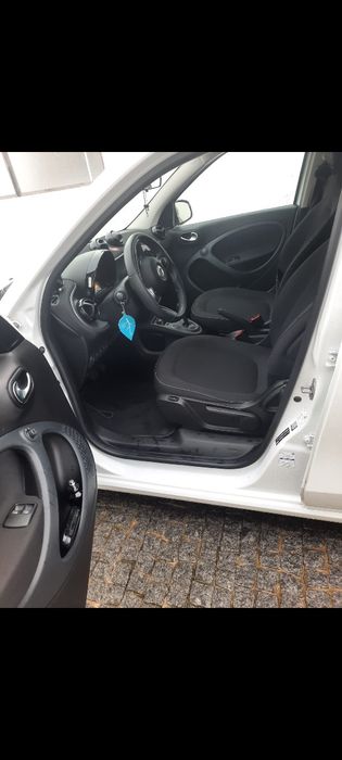 Smart forfour EQ 30mil kms elétrico como novo