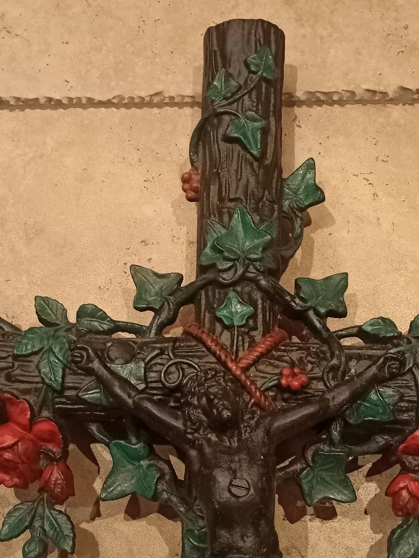 Zabytkowy krzyż cmentarny nagrobek  XIX w