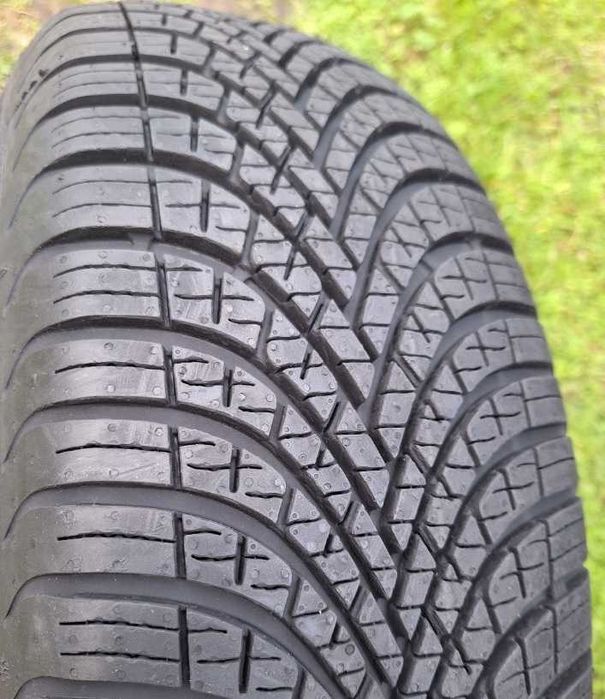 KOMPLET 4szt. 195/65 R15 NOWE opony całoroczne DĘBICA