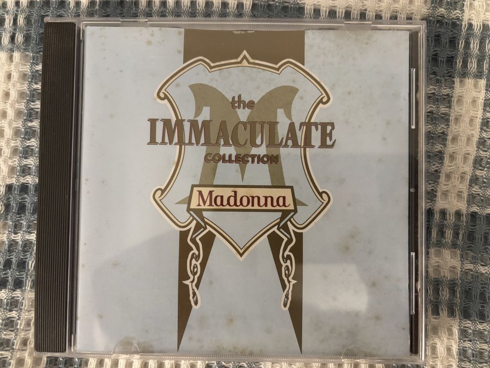 Cds usados 2€ cada
