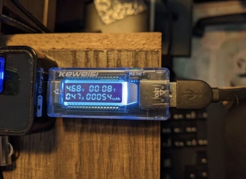 USB тестер Keweisi KWS-20. Usb tester / Юсб тестер