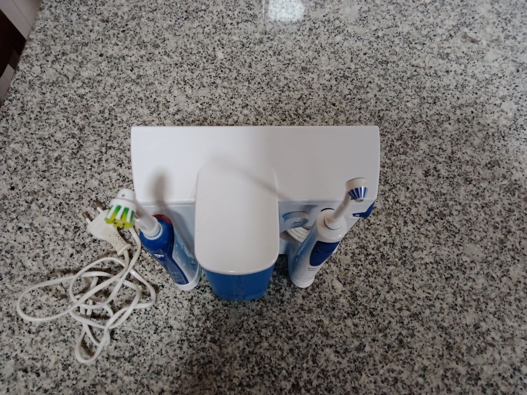 Pack Ozyjet + escova de dentes elétrica