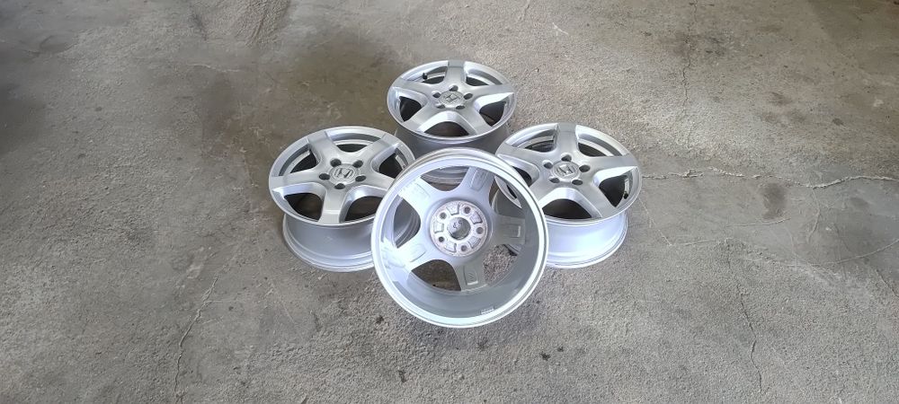 Felgi aluminiowe honda 7jx16 et55 oc63,1 5x114,3