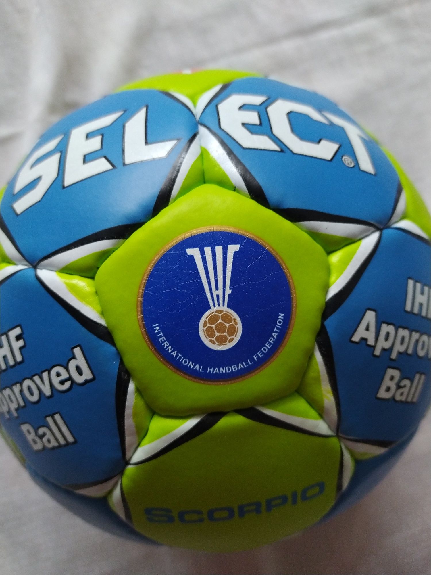 Гандбольный мяч Select Scorpio