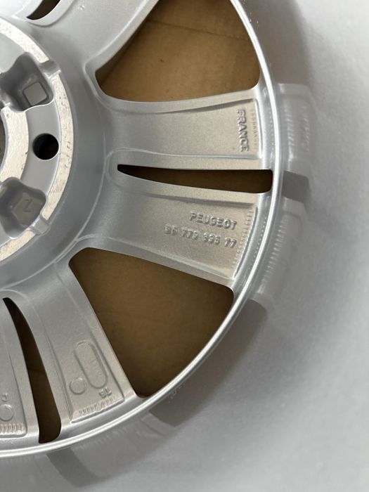 Peugeot Jantes 16”