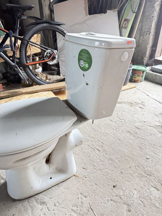 Wc nowe z demontazu sklepowego