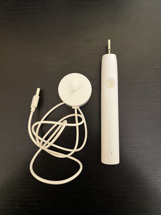 Електрична зубна щітка Philips Sonicare Б/у