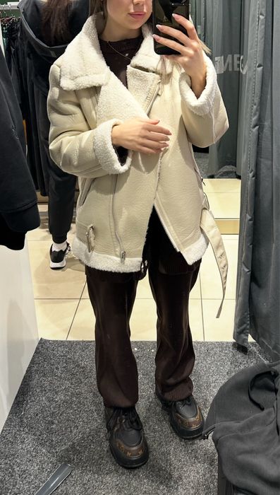 Молочна Дублянка з поясом ,штучне хутро на овчині