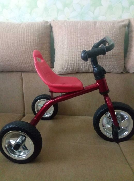 Новий триколісний дитячий велосипед велосіпед