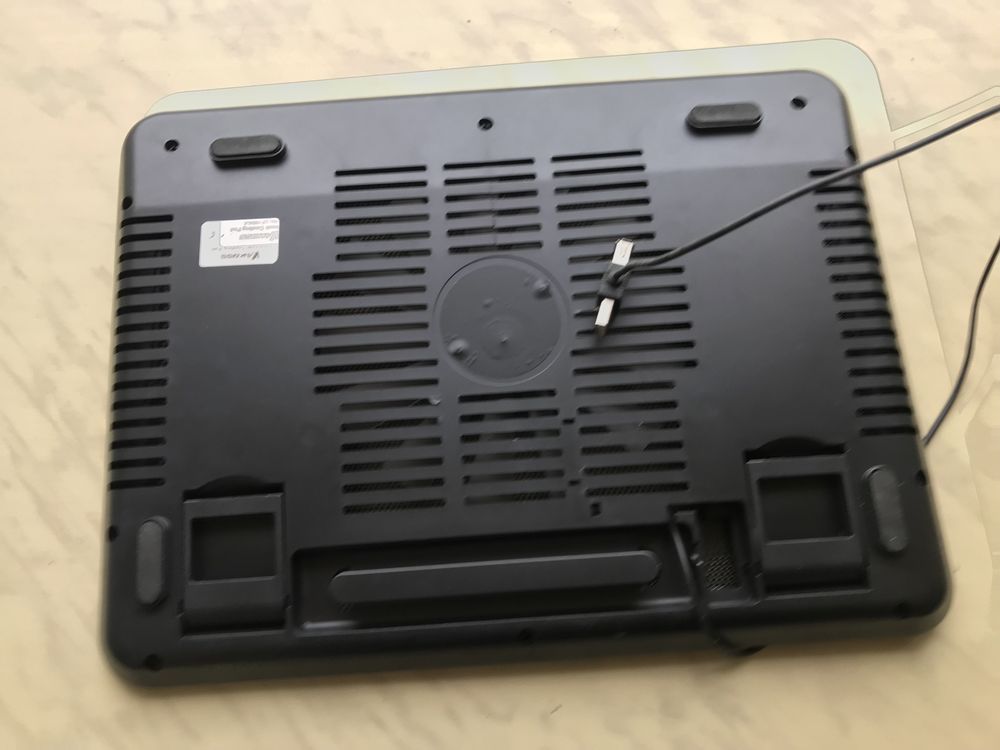 Podstawka chłodząca pod laptopa, notebooka