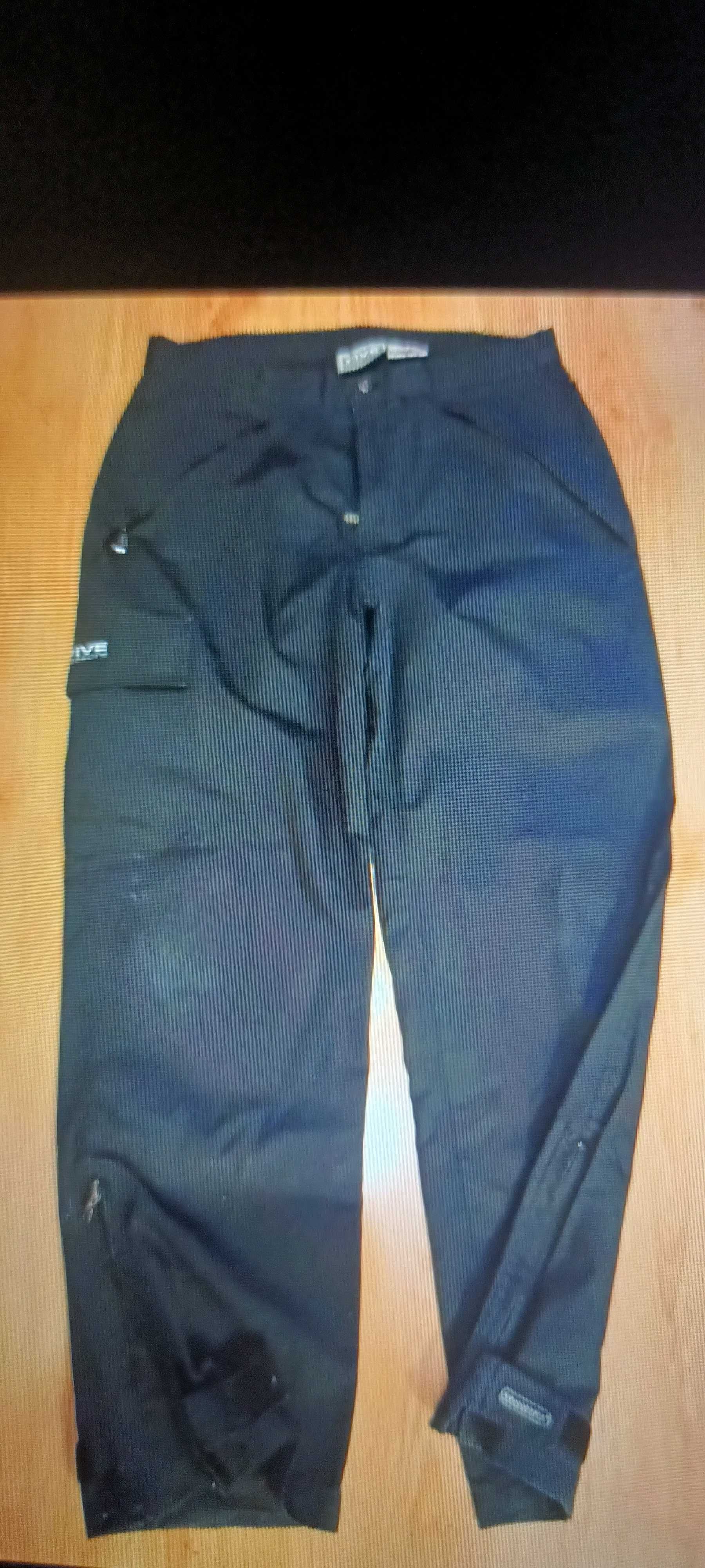Spodnie męskie grubsze z podszewką  firmy Five rozmiar M