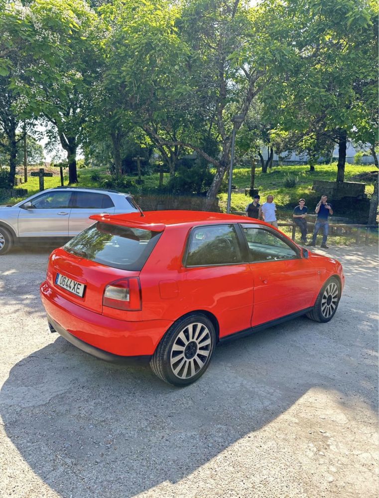 Audi A3 1.9 TDI 90cv – 1996 – Vendo no estado