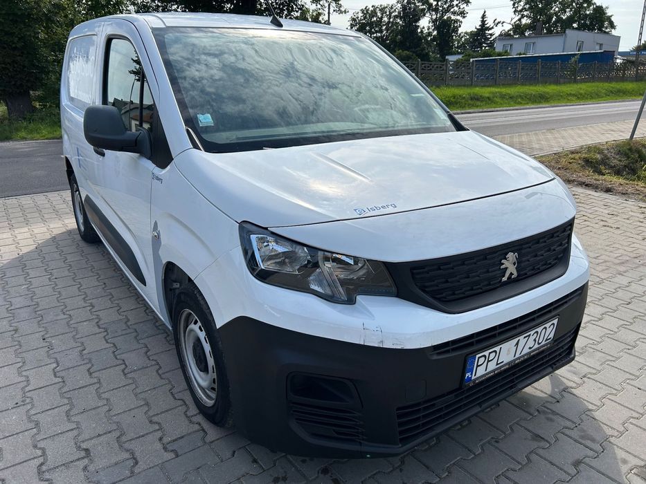 Peugeot Partner  2019 rok Chłodnia Agregat VESNA