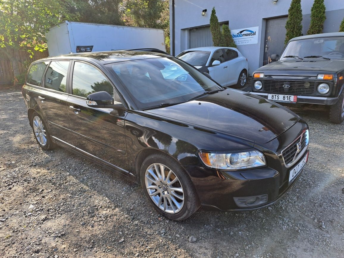 Volvo V50 1 6 tdci w bogatej opcji