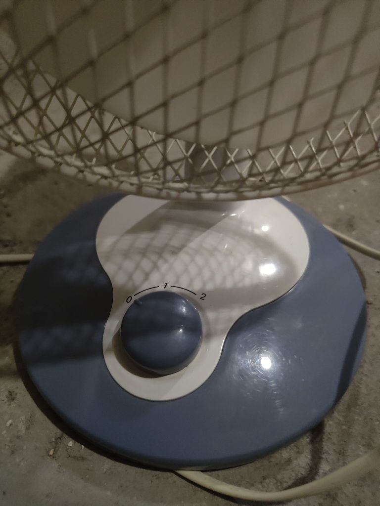 Wiatrak wentylator powietrza klimatyzator klimator wentylator biurkowy