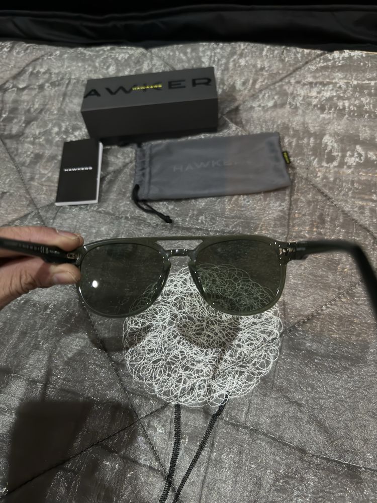 Óculos de Sol Hawkers novos