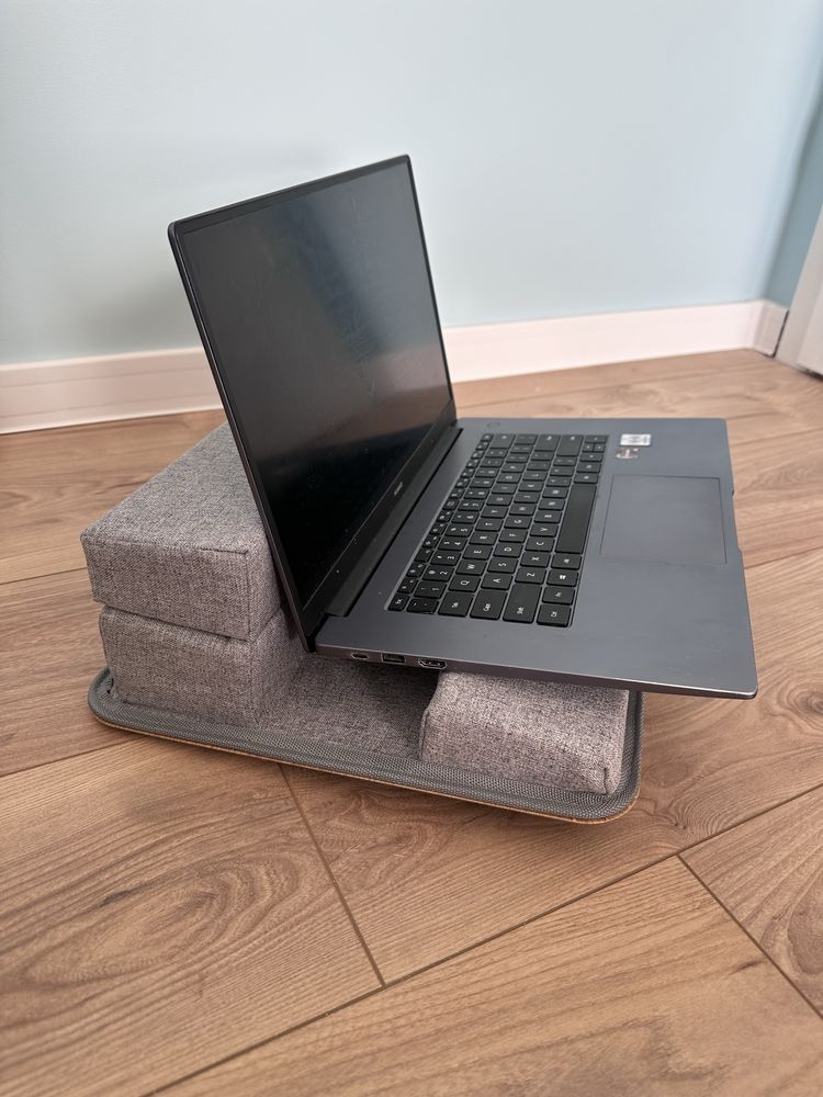 Podstawka pod laptopa