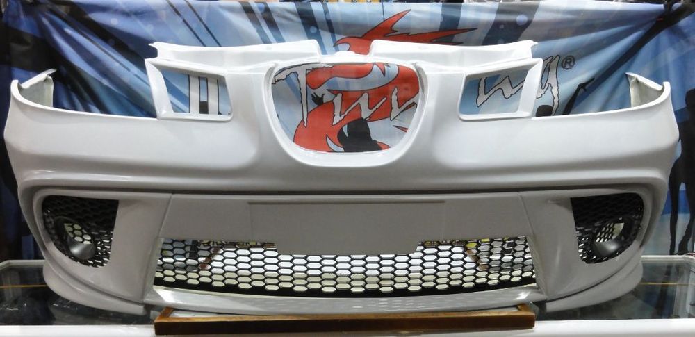 Para-choques frontal Seat ibiza 6L aerodinâmico em fibra com rede em favo de mel