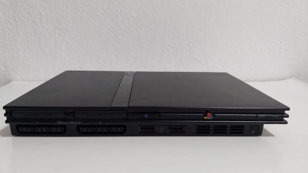 PlayStation 2 Slim