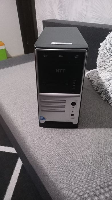 Sprzedam komputer 4 GB Ram SSD 240GB