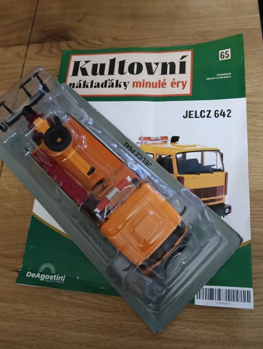 Kultowe ciężarówki PRL Jelcz 643 holownik - seria zagraniczna