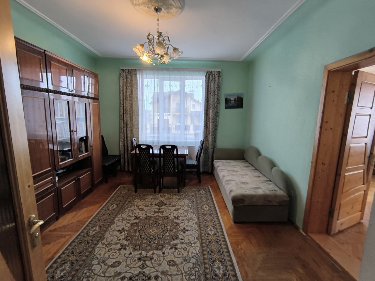Продам будинок в жилому стані, до міста 7 хв.