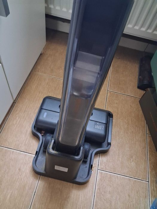 Odkurzacz pionowy Laresar M3 Bezprzewodowy do pracy na mokro i sucho