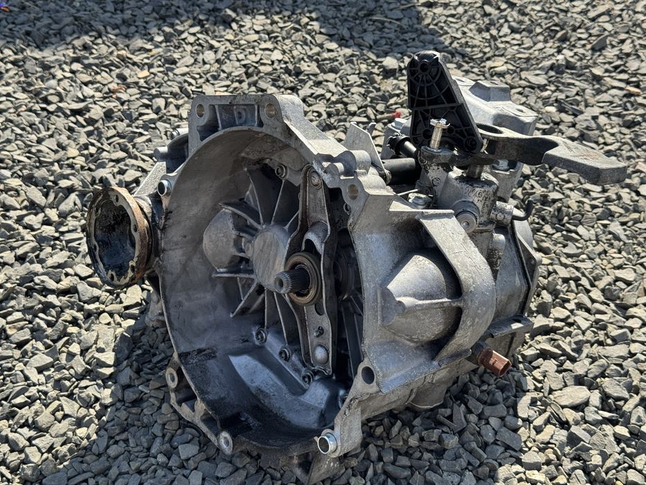 КПП LHY  1.2 tsi 1.4 tsi коробка передач Touran, Skoda A5, Caddy Шрот