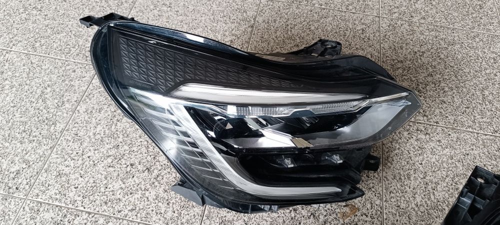 Farol ótica Renault Captur Full led