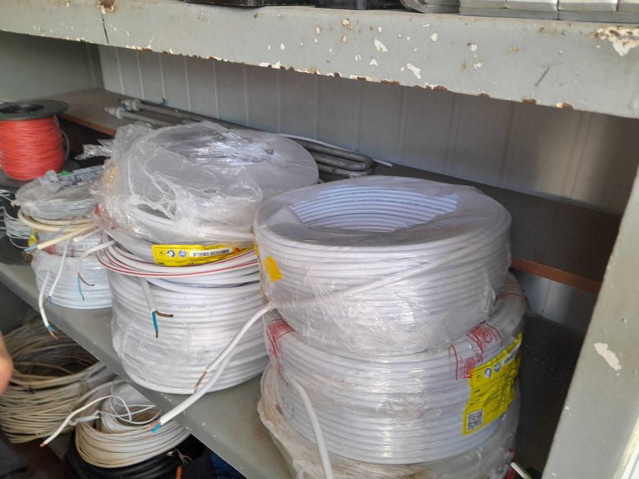 электромонтажные- сантехнические работы безнал  нал