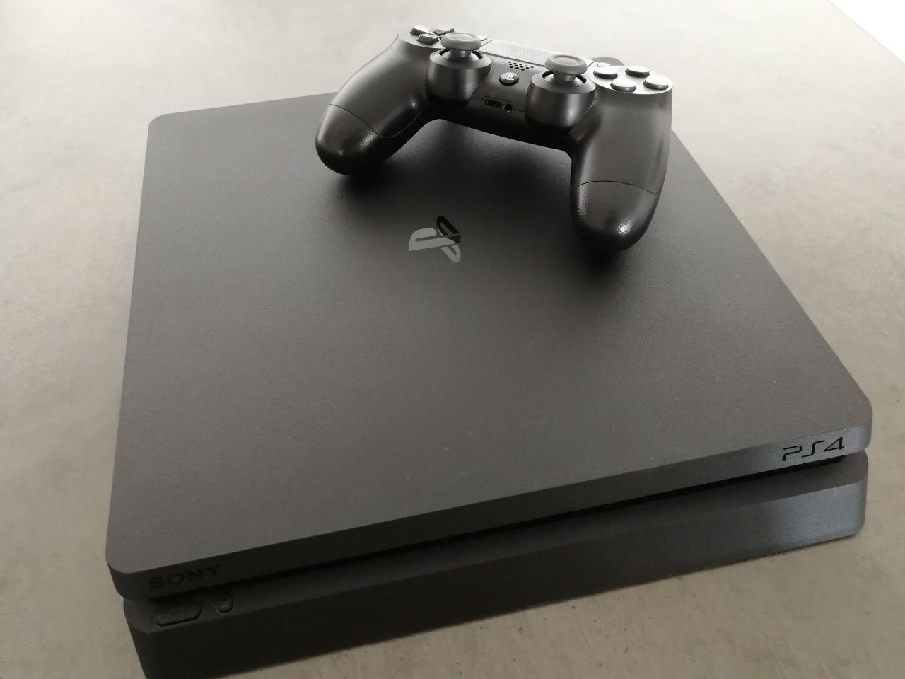 Sony PS4 SLIM 500GB