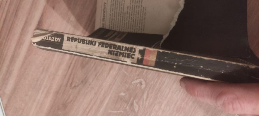 Poznajemy samochody osobowe świata Włoskie Republika federalna Niemiec