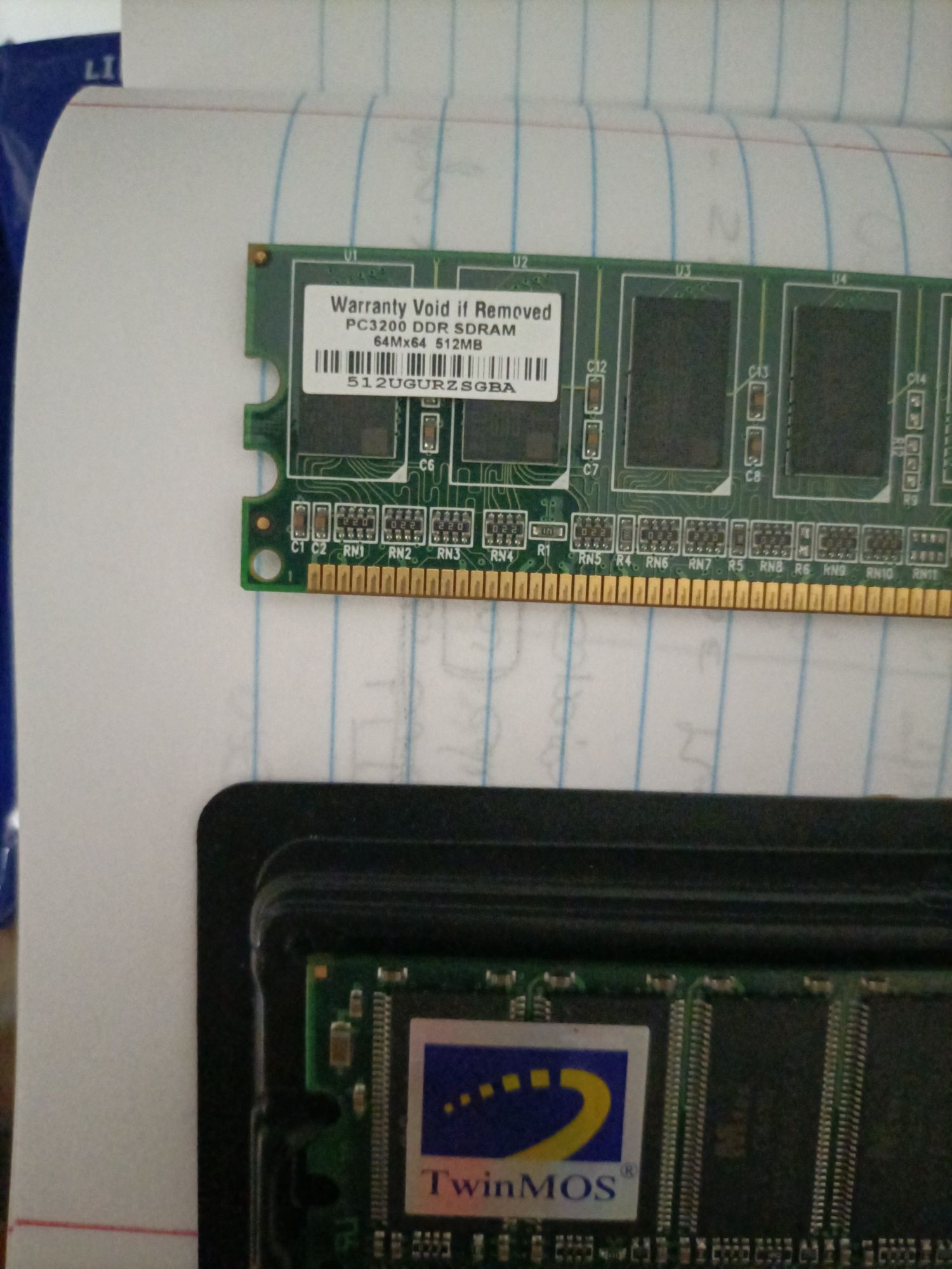 Memória DDR 512MB