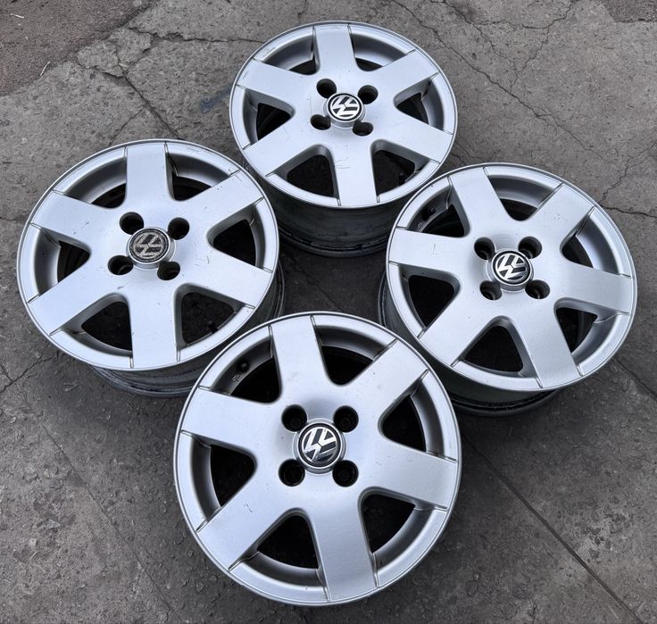 Литые диски r14 4x100 ET43 VW/Opel/Daewoo/Hyundai/KIA/Chevrolet/Toyota